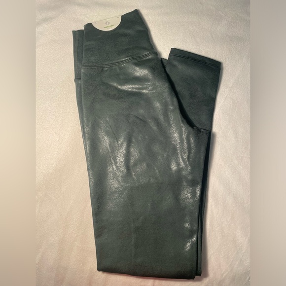 NWT Offline  Dark Green Pleather Leggings - Picture 4 of 5